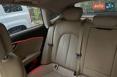 Лифтбек Audi A7 Sportback 2013 в 