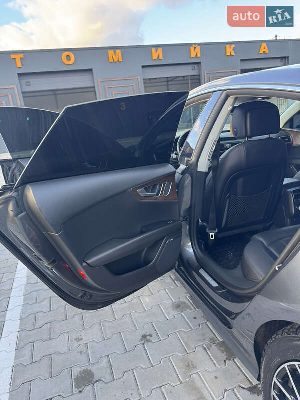 Лифтбек Audi A7 Sportback 2014 в Виннице