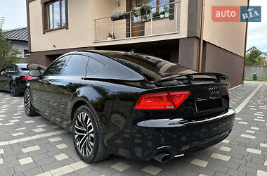 Лифтбек Audi A7 Sportback 2011 в 