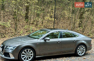 Лифтбек Audi A7 Sportback 2012 в 