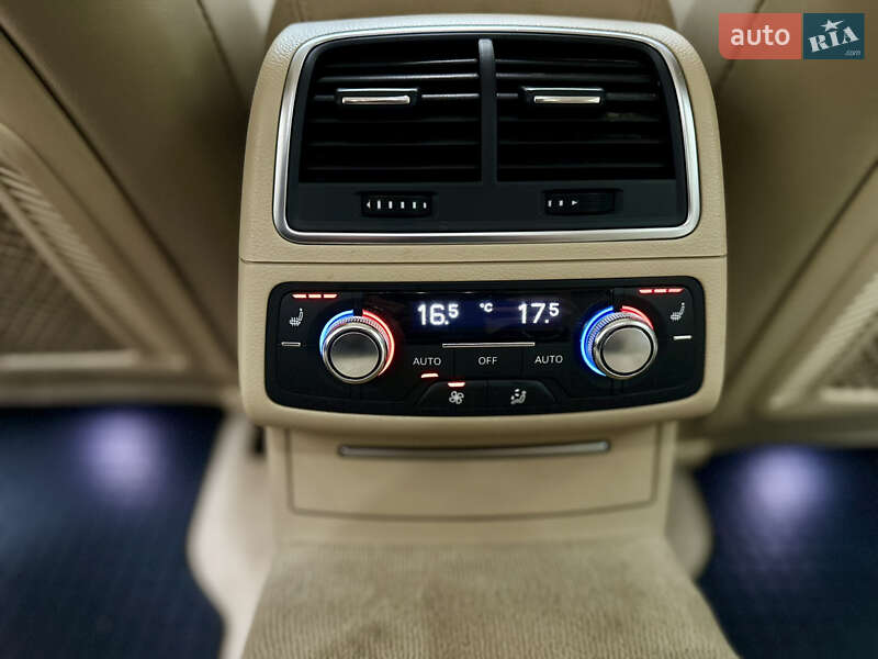 Ліфтбек Audi A7 Sportback 2012 в Києві фото 30 Ліфтбек Audi A7 Sportback 2012 в Києві