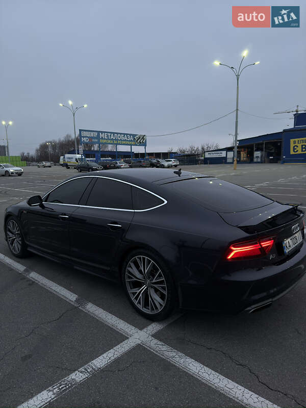 Лифтбек Audi A7 Sportback 2015 в Киеве