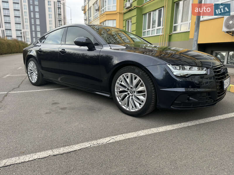 Лифтбек Audi A7 Sportback 2014 в Вишневом фото 18 Лифтбек Audi A7 Sportback 2014 в Вишневом