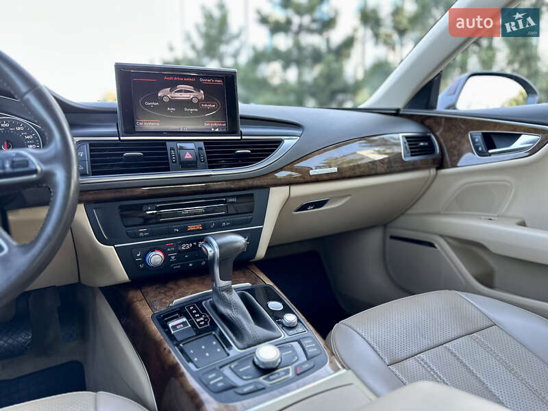 Лифтбек Audi A7 Sportback 2012 в Киеве фото 35 Лифтбек Audi A7 Sportback 2012 в Киеве