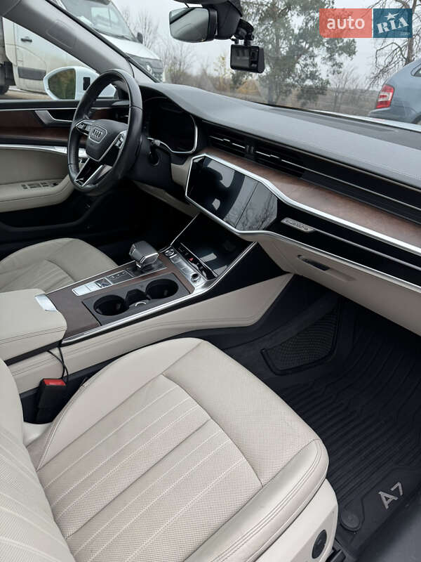 Ліфтбек Audi A7 Sportback 2018 в Одесі фото 28 Ліфтбек Audi A7 Sportback 2018 в Одесі