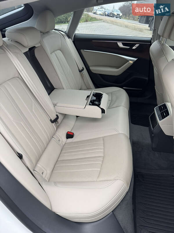 Ліфтбек Audi A7 Sportback 2018 в Одесі фото 31 Ліфтбек Audi A7 Sportback 2018 в Одесі