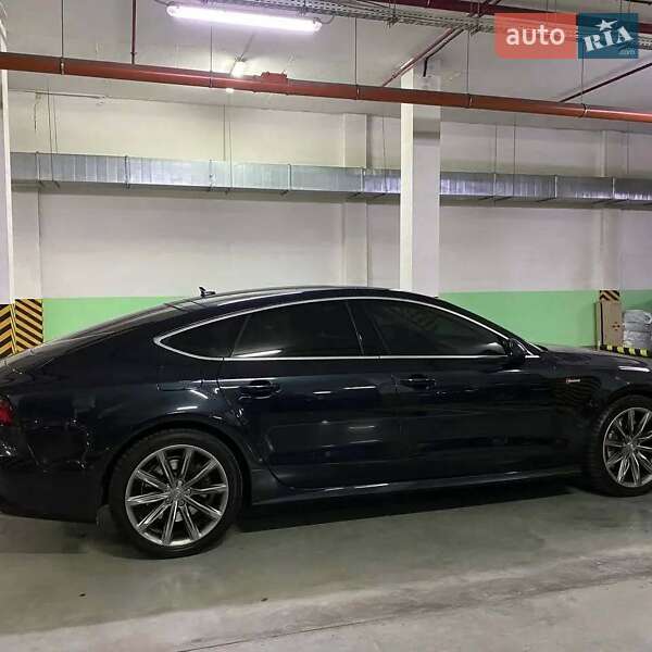 Лифтбек Audi A7 Sportback 2013 в Киеве