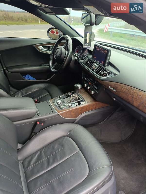 Лифтбек Audi A7 Sportback 2012 в Городке фото 11 Лифтбек Audi A7 Sportback 2012 в Городке