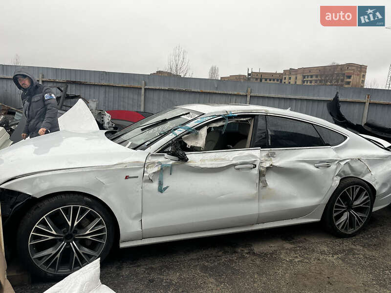 Лифтбек Audi A7 Sportback 2016 в Киеве
