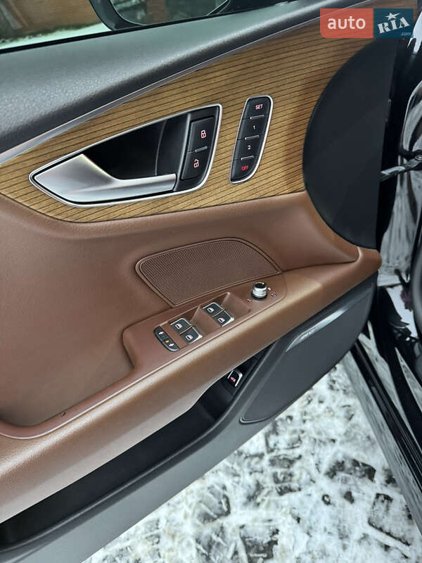 Лифтбек Audi A7 Sportback 2015 в Киеве