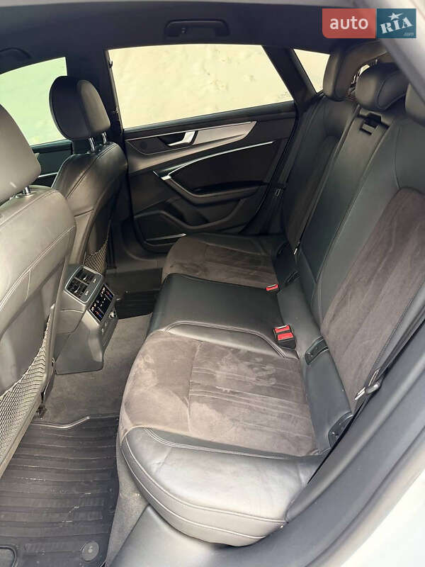 Лифтбек Audi A7 Sportback 2018 в Киеве