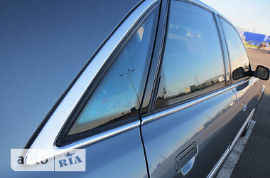 Седан Audi A8 1998 в 