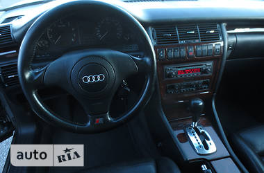 Седан Audi A8 1998 в 