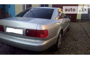 Седан Audi A8 2001 в Мукачево