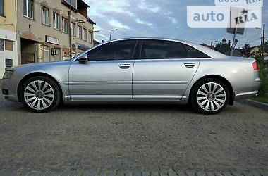 Седан Audi A8 2005 в Ужгороде