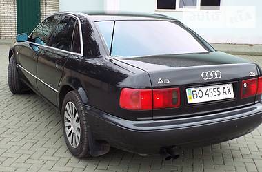 Седан Audi A8 1995 в Могилев-Подольске