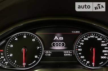 Седан Audi A8 2010 в Киеве