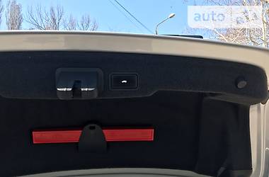Седан Audi A8 2013 в Николаеве