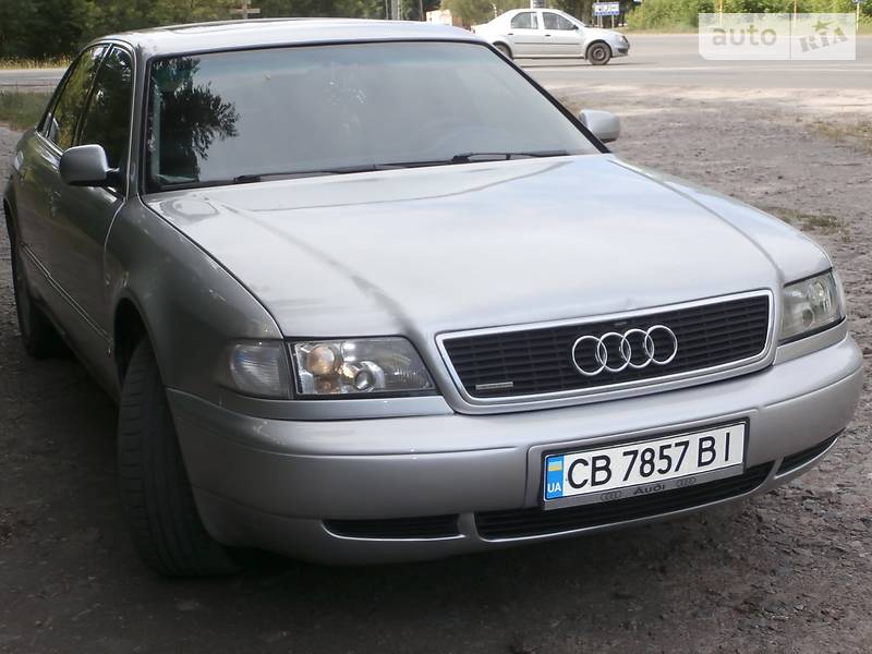 Седан Audi A8 1999 в Чернигове