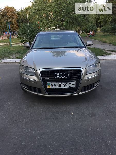 Седан Audi A8 2008 в Киеве