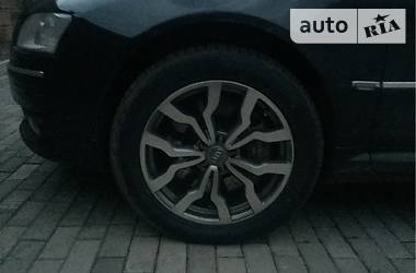 Седан Audi A8 2005 в 