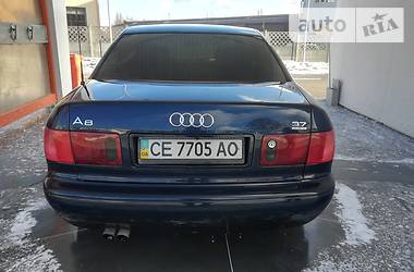 Седан Audi A8 1997 в Черновцах