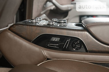 Седан Audi A8 2012 в 