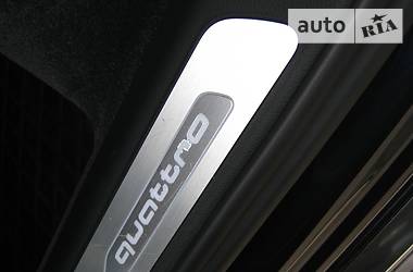 Седан Audi A8 2016 в 