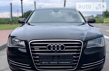 Седан Audi A8 2012 в Киеве