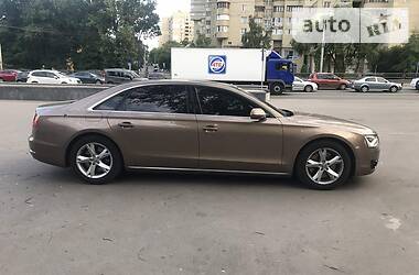 Седан Audi A8 2011 в Києві