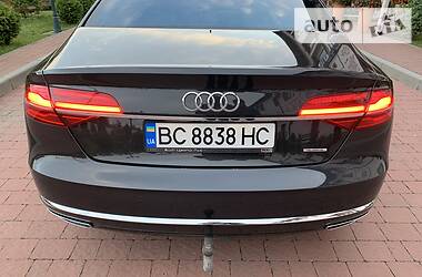 Седан Audi A8 2015 в Стрые