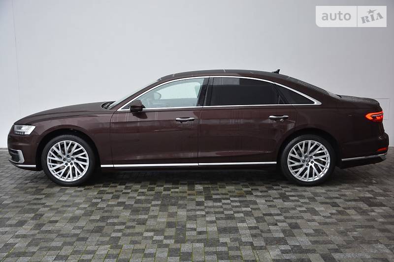 Седан Audi A8 2017 в Києві