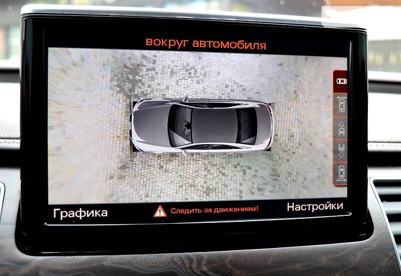 Седан Audi A8 2012 в Одесі