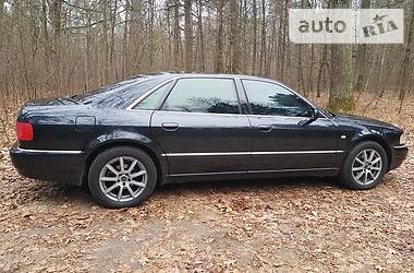 Седан Audi A8 2001 в Житомирі