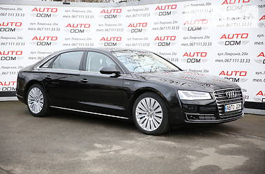 Седан Audi A8 2015 в Киеве