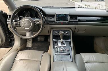 Седан Audi A8 2003 в 