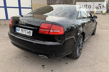 Седан Audi A8 2003 в 