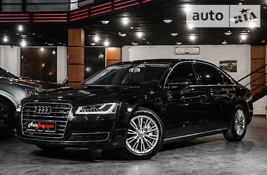 Седан Audi A8 2017 в Одессе