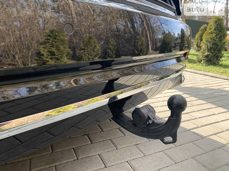 Седан Audi A8 2019 в Києві