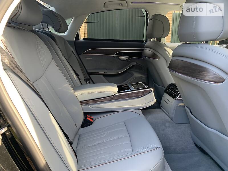 Седан Audi A8 2019 в Києві