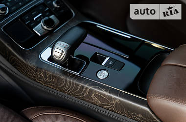 Седан Audi A8 2016 в 
