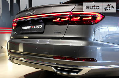 Седан Audi A8 2017 в 