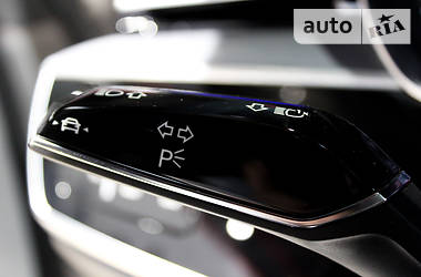 Седан Audi A8 2017 в 