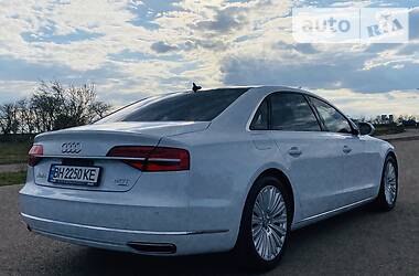 Седан Audi A8 2015 в Одессе