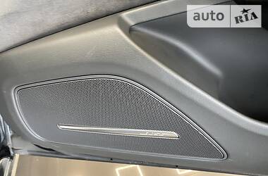 Седан Audi A8 2012 в 