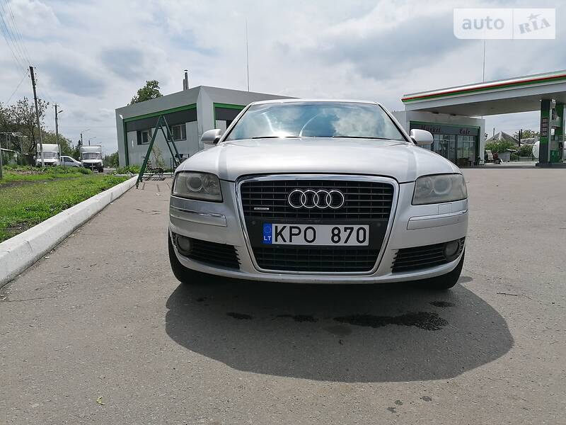 Седан Audi A8 2005 в Лозовой