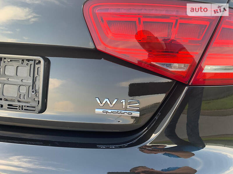 Седан Audi A8 2012 в Харкові