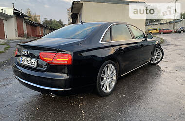 Седан Audi A8 2013 в Тернополе