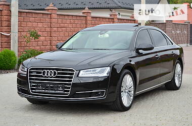 Седан Audi A8 2015 в Ровно