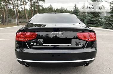 Седан Audi A8 2012 в Киеве